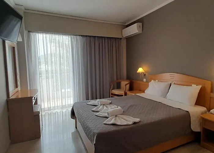 Serenity Hotel Tolón