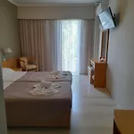 Hotel Serenity 3*