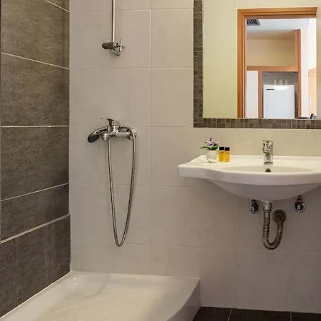 Serenity 3*