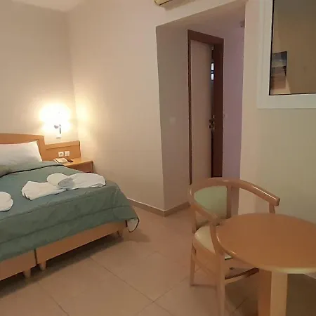 Serenity Hotell Tolón