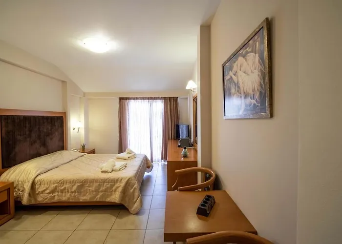 Serenity 3* Толон